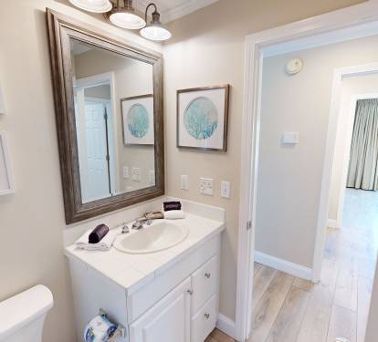 Guest Bathroom
