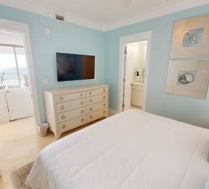 Guest Bedroom 1