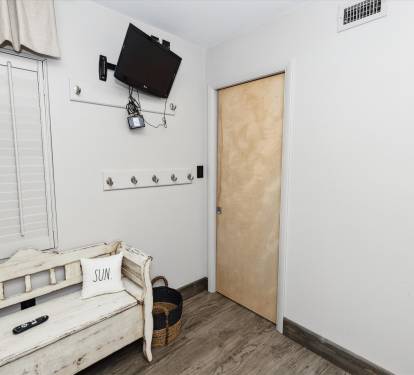 Bunk Beds & Washer and Dryer