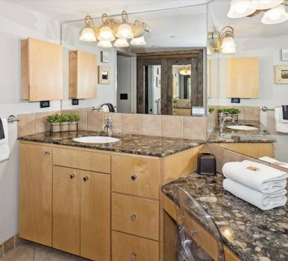 Master Bathroom Vanity