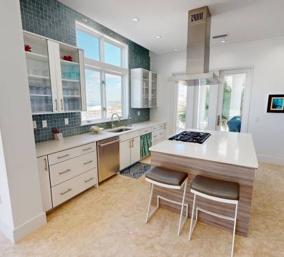 Kitchen (1st Floor)