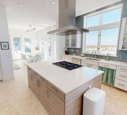 Kitchen (1st Floor)