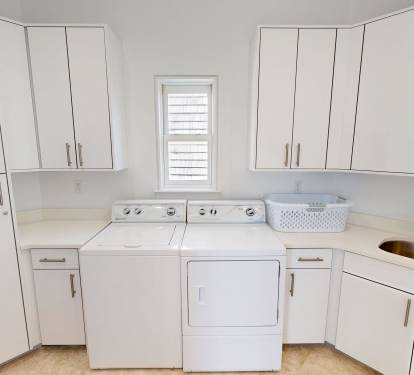 Laundry Room (1st Floor)