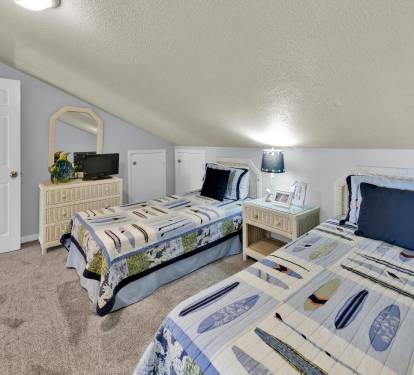 Guest Bedroom 1 Part 2 -Upstairs