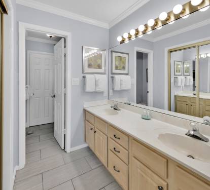 Bathroom shared with Master Bedroom 1 & Guest Bedroom 1 Part 1 -Upstairs