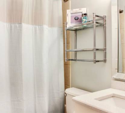 Master Bathroom 1 Part 1