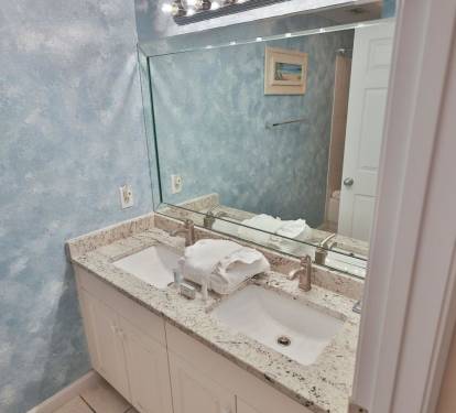 Master Bathroom 1 Part 1