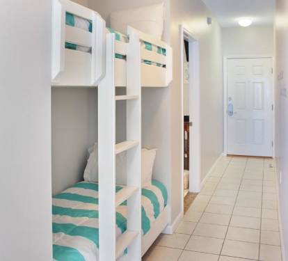 Hallway Bunks 1 Part 1