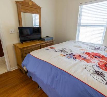 Guest Bedroom 1 Part 2