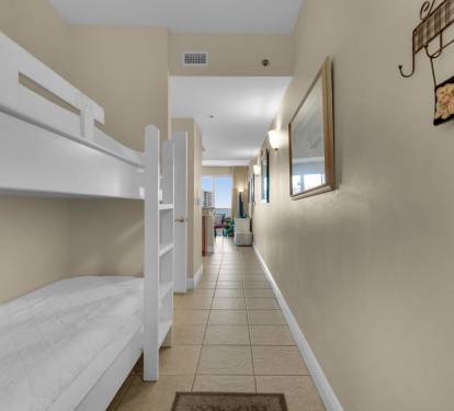 Hallway Bunks 1 Part 1