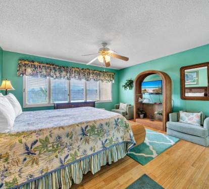 Master Bedroom 1 Part 2 - Upstairs 