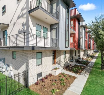 Photo #50