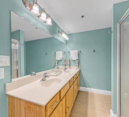 Master Bathroom 1 Part 1