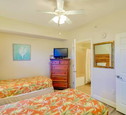 Guest Bedroom 1 Part 2