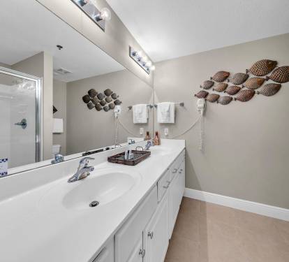 Master Bathroom 1 Part 1