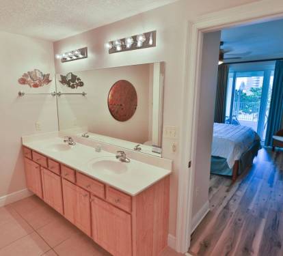 Master Bathroom 1 Part 1