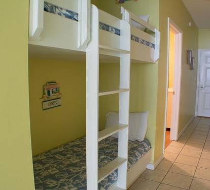 Hallway Bunks 1 Part 1