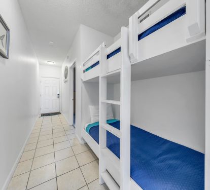 Hallway Bunks 1 Part 1