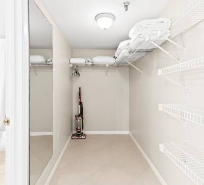 Master Bdrm Closet