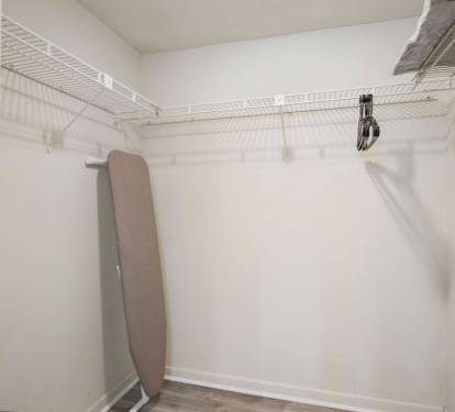walk in closet