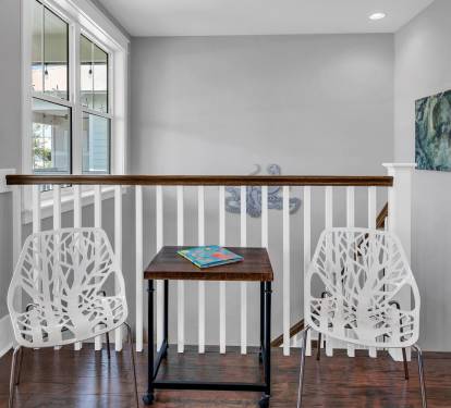 Photo #100
