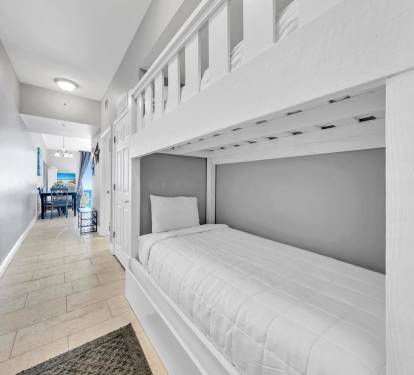 Photo #66