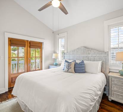 Primary King Suite with Private Balcony Access!