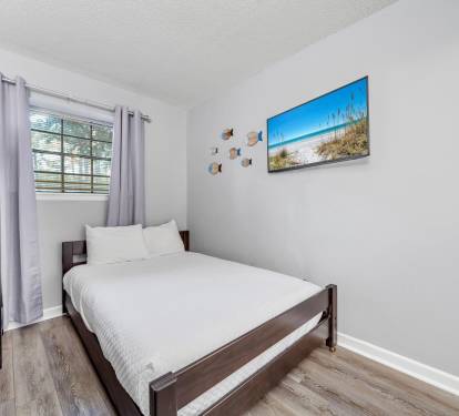 Guest Bedroom 1 Part 2
