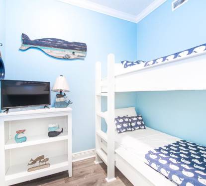 Bunk room with TV