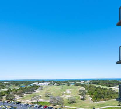View from front door of Choctawhatchee Bay and 18-hole golf course