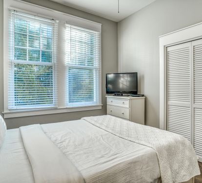 1st Floor Queen Bedroom with Full Bath Access