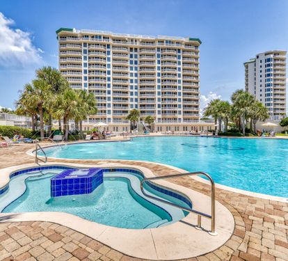 Silver Shells Community Pool Area