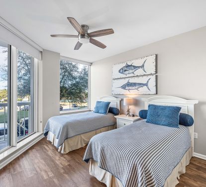 Double Twin Bedroom with Private Bathroom and Balcony Access
