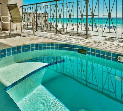 Private Splash Pool!  Please inquire about heating option.  Propane Grill with Propane Refills on This Level.