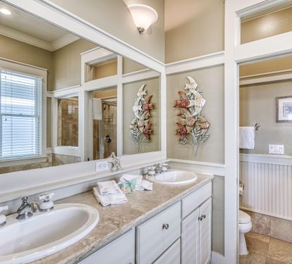 Primary Ensuite Bathroom