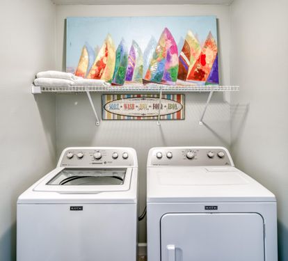Full Size Washer & Dryer with Plenty of laundry Supplies for you!!