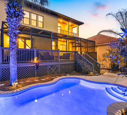 Large Private Pool Fenced In!!