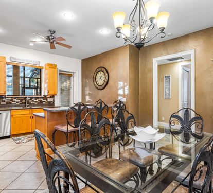 Kitchen and Dining Room Table for 6