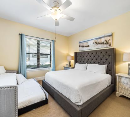 First floor King bed with twin and trundle twin, Private Bath
