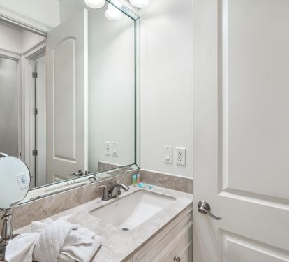 2nd Floor Full Bath w/ Walk-In Shower