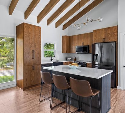 Brand new appliances and counter seating