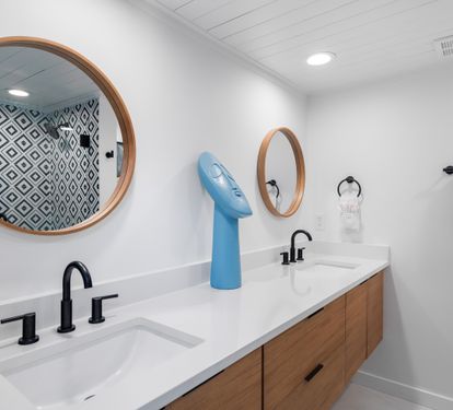 Double queen bedroom double quartz vanity