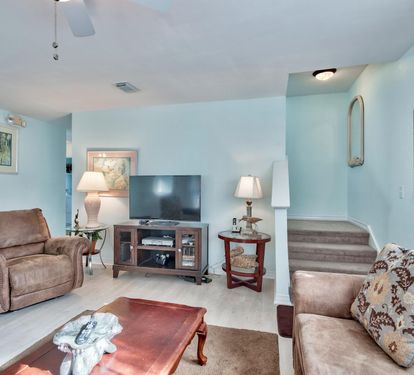 Open Living Room w/ Queen Sleeper Sofa, Flat Screen Television