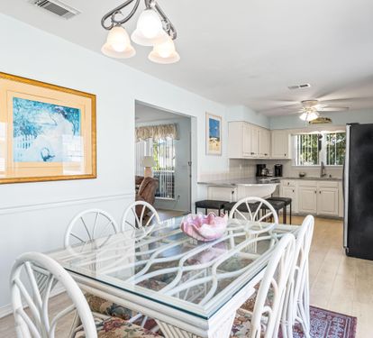 Dining Area for 6