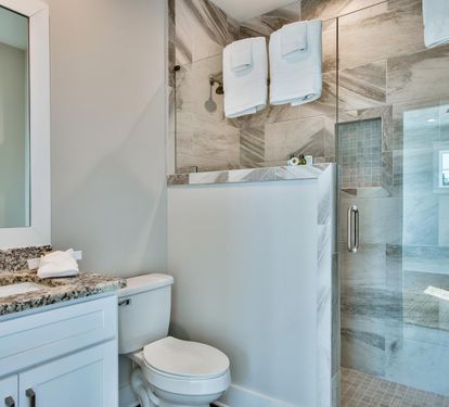 2nd Floor King Bathroom Private Bath