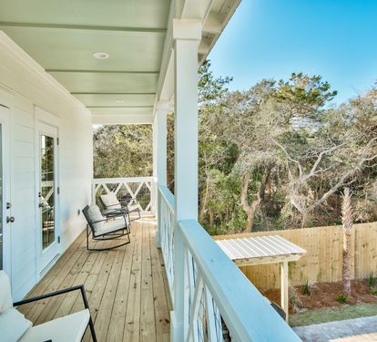 2nd Floor Balcony overlooking Pool