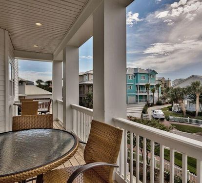 Beautiful Views of Crystal Beach!