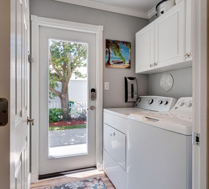 Full size laundry area on the first floor.
