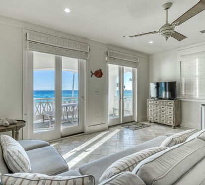 1st Floor Cabana Room w/ Sleeper Sofa, Elevator Access, Balcony Access and Full Bathroom