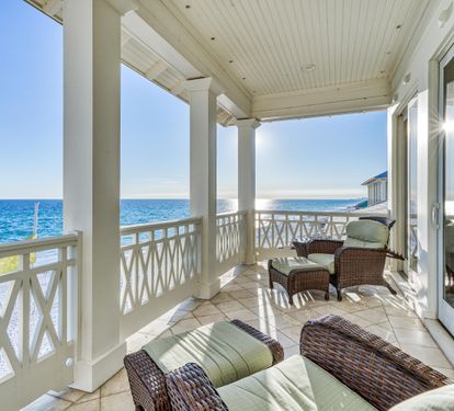 King Master Private Balcony
